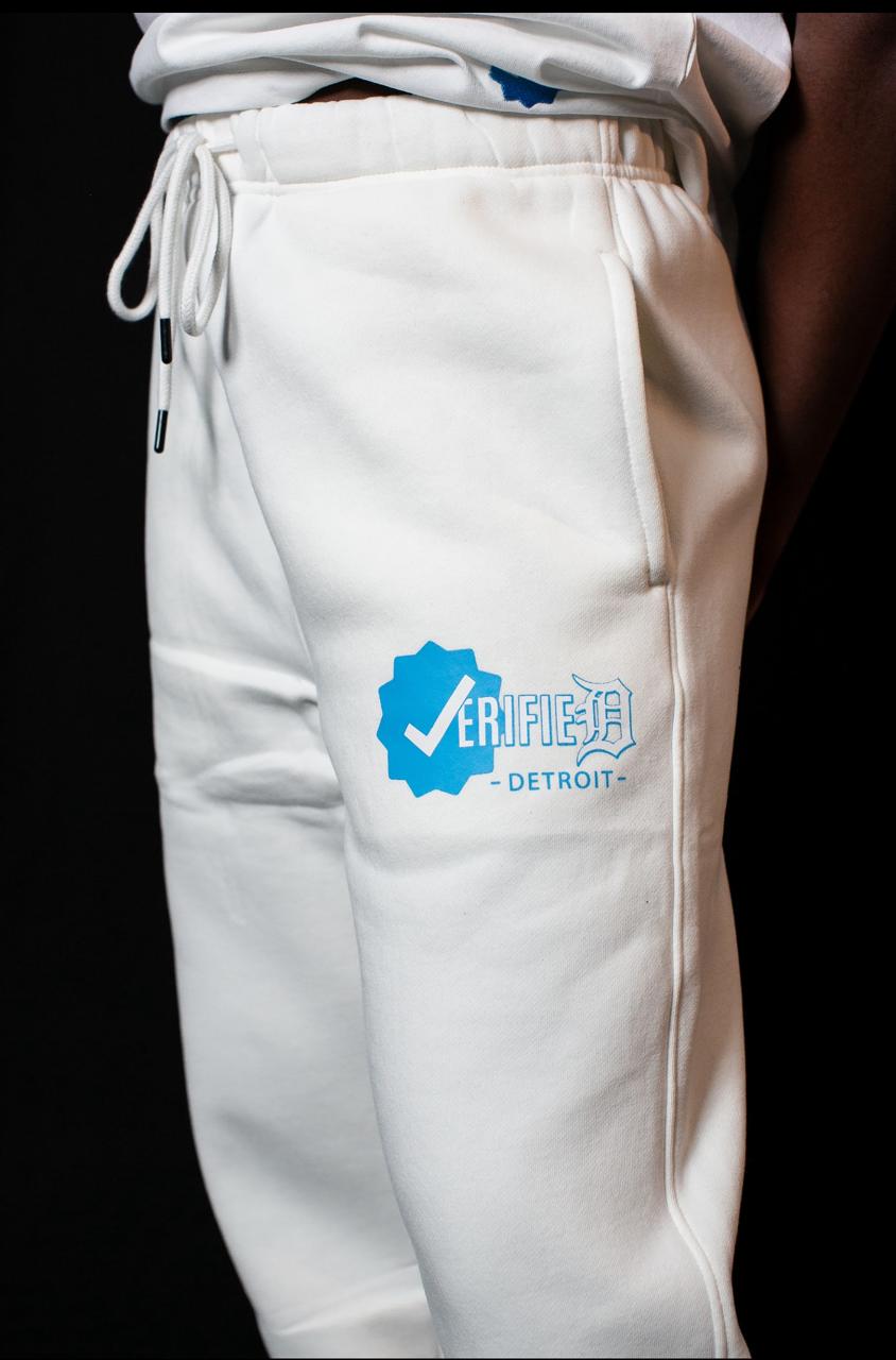 Verified jogging suit (white)